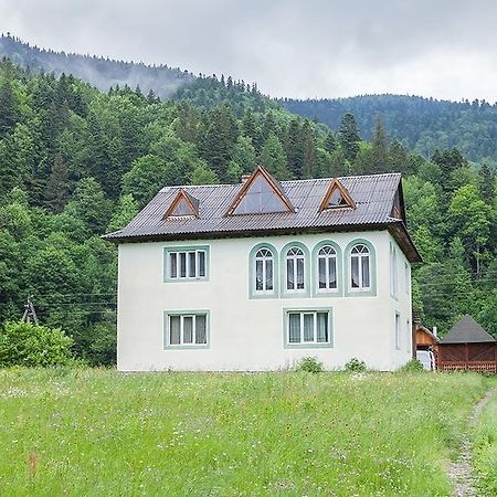 Schedryk Mykulychyn Exterior foto